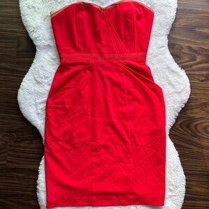 NWT BCBG MAXAZRIA Strapless Dress with Pockets Lipstick Red size 4